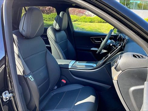 Used 2026 Mercedes-Benz GLC 300 4MATIC image 7