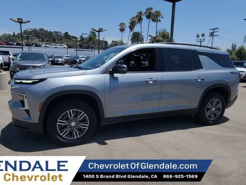 Certified 2024 Chevrolet Traverse LT AWD/4WD image 5