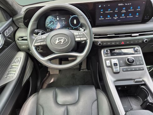 Used 2024 Hyundai Palisade Calligraphy FWD image 13