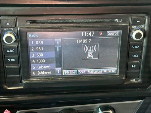 Used 2019 Toyota Tacoma SR w/ SR Convenience Package AWD/4WD image 19