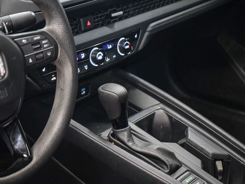 Used 2023 Honda Accord EX image 24