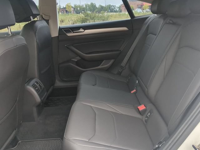Used 2020 Volkswagen Arteon SE FWD image 12