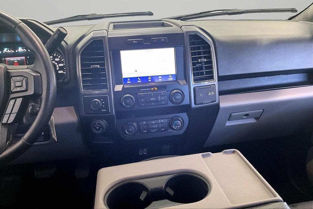 Used 2020 Ford F150 XLT w/ Equipment Group 302A Luxury AWD/4WD image 10