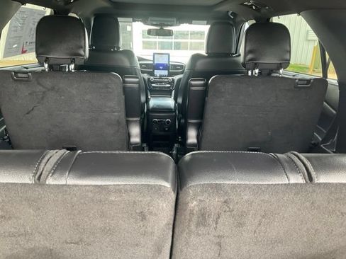 Used 2023 Ford Explorer ST w/ Equipment Group 401A AWD/4WD image 32