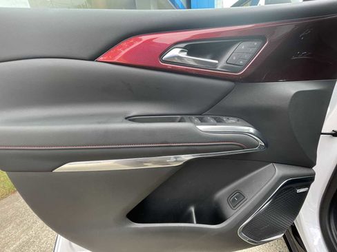 Certified 2024 Chevrolet Traverse RS image 22