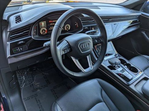 Used 2021 Audi Q8 Prestige w/ Prestige Package image 4