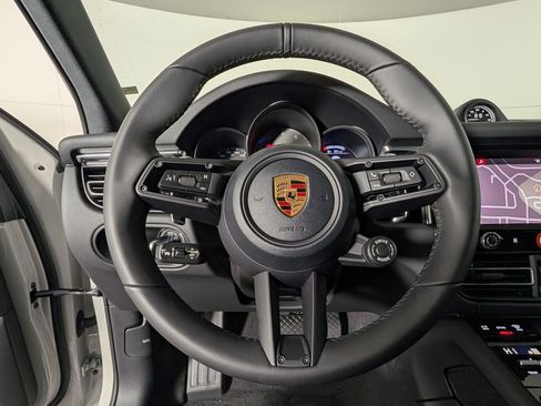 New 2026 Porsche Macan S image 36