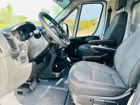 Used 2022 RAM ProMaster 3500 w/ Convenience Group image 11