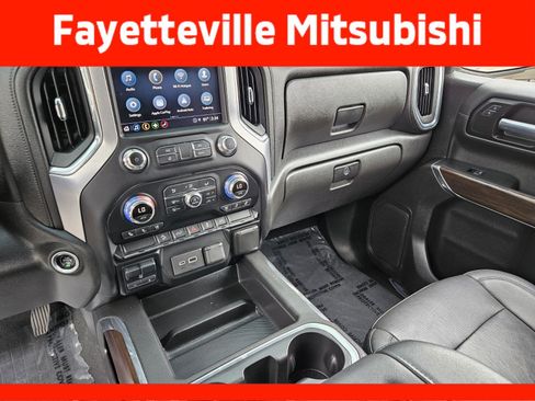 Used 2021 GMC Sierra 1500 SLT AWD/4WD image 21