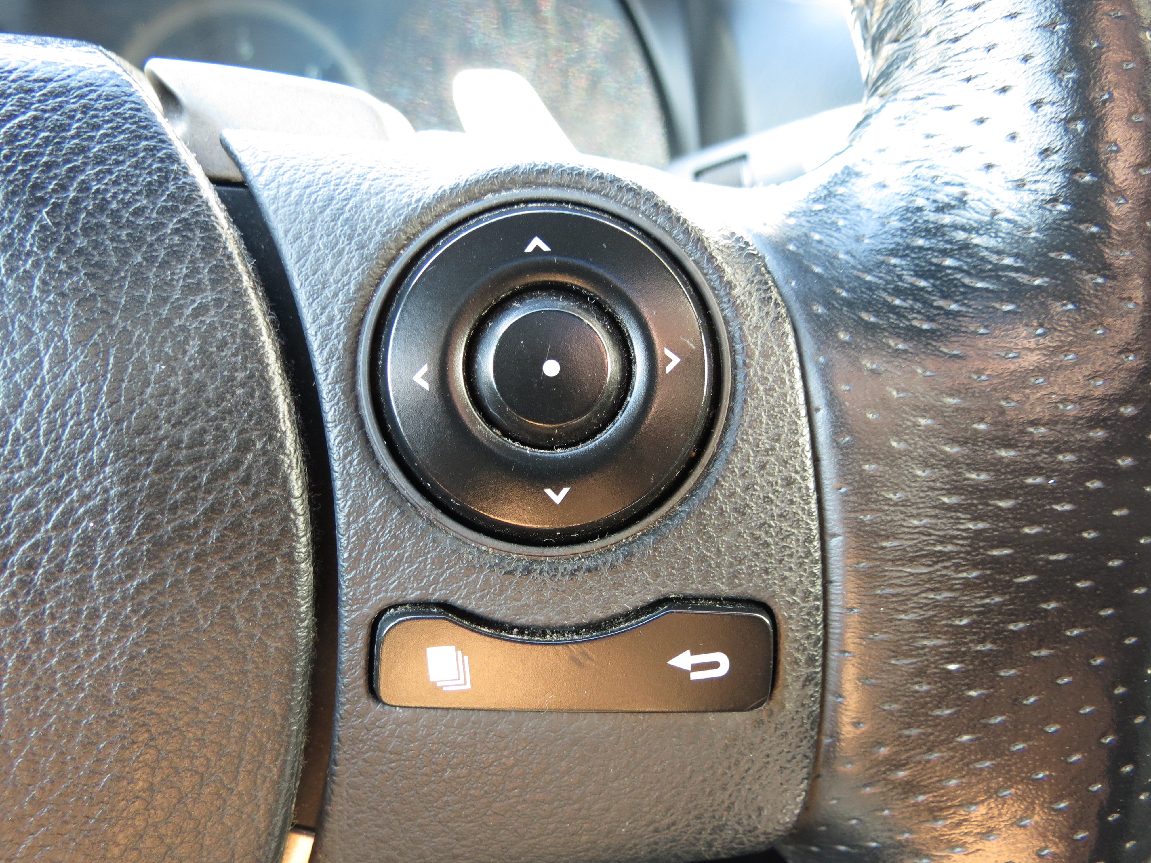 Used 2014 Lexus IS 350 w/ F Sport Package RWD image 15