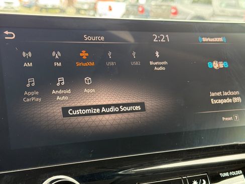 Used 2024 Nissan Armada SV AWD/4WD image 18