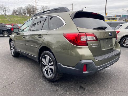 Used 2018 Subaru Outback 2.5i Limited image 5