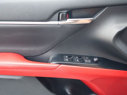Used 2019 Toyota Camry XSE w/ Driver Assist Package FWD image 12