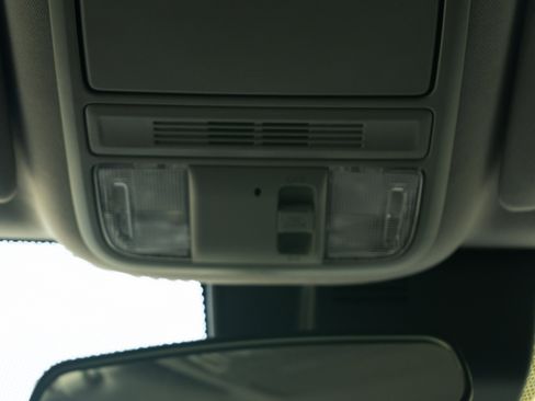 Certified 2024 Honda Ridgeline Sport image 40