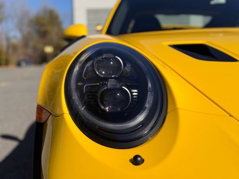 Used 2019 Porsche 911 GT3 RS image 18