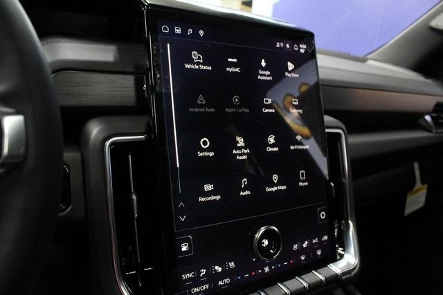 New 2026 GMC Yukon Denali AWD/4WD image 29