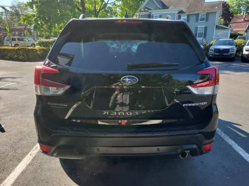 Certified 2022 Subaru Forester Limited AWD/4WD image 4