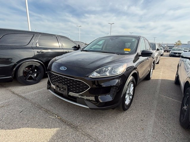 Used 2020 Ford Escape SE AWD/4WD image 3