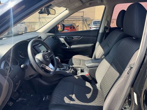 Used 2020 Nissan Rogue S FWD image 25
