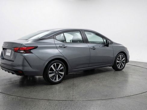 Used 2025 Nissan Versa SV FWD image 9
