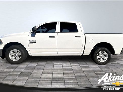 Used 2023 RAM 1500 Classic SLT w/ Trailer & Traction Group image 15