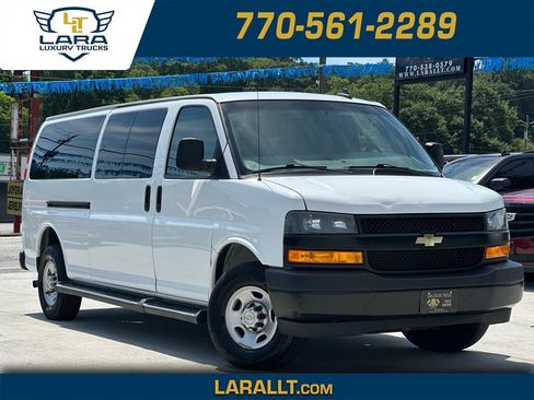 Used 2023 Chevrolet Express 3500 LS RWD image 1