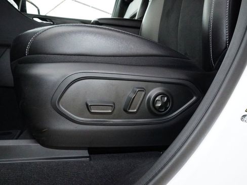 Used 2025 Jeep Grand Cherokee L Altitude AWD/4WD image 28
