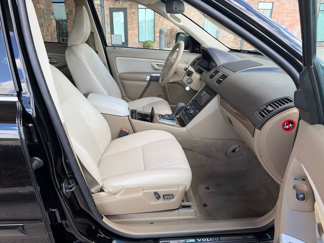 Used 2010 Volvo XC90 3.2 FWD image 20
