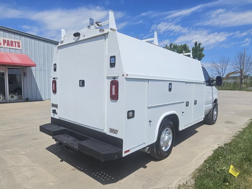 Used 2024 Ford E-350 and Econoline 350 Super Duty w/ Power Windows & Locks Group RWD image 6