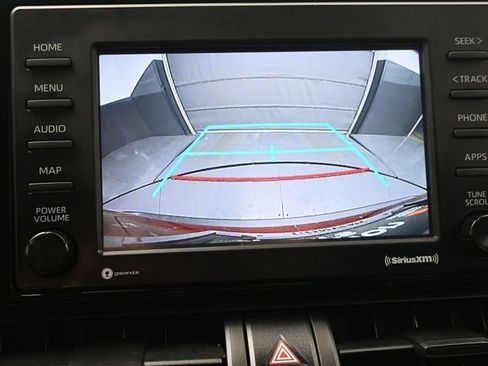Used 2021 Toyota RAV4 XLE w/ Convenience Package AWD/4WD image 18