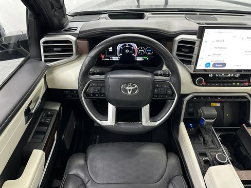 Used 2024 Toyota Sequoia Capstone AWD/4WD image 28