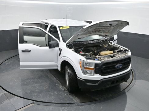 Used 2021 Ford F150 XL image 31