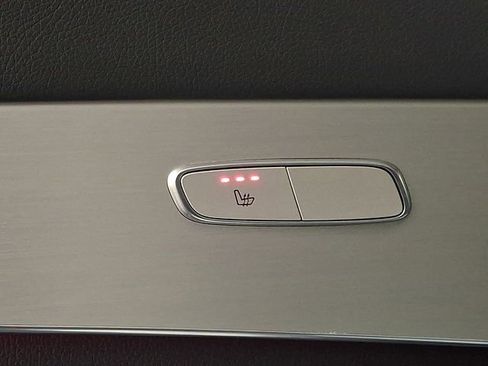 Used 2021 Mercedes-Benz GLC 300 4MATIC image 14