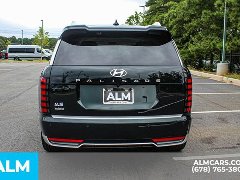 Used 2026 Hyundai Palisade Calligraphy FWD image 10