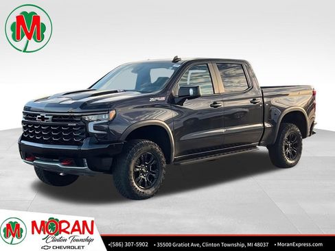 Used 2023 Chevrolet Silverado 1500 ZR2 w/ Technology Package image 1