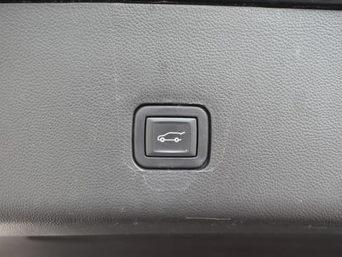Used 2020 Chevrolet Traverse RS w/ LPO, Cargo Package AWD/4WD image 45