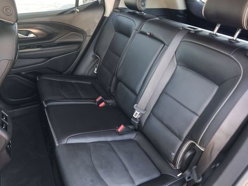 Used 2018 GMC Terrain Denali w/ Advanced Safety Package AWD/4WD image 27