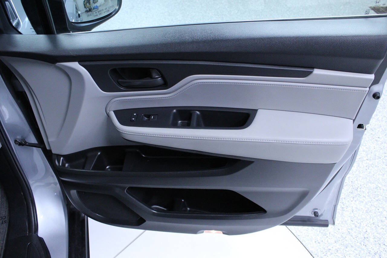 Used 2021 Honda Odyssey EX-L image 42