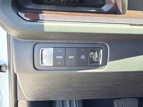 New 2026 Chevrolet Traverse Z71 w/ Enhanced Driving Package AWD/4WD image 28