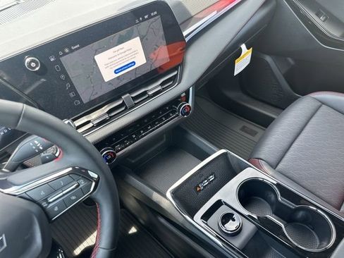 New 2026 Chevrolet Equinox RS w/ Convenience Package III AWD/4WD image 28