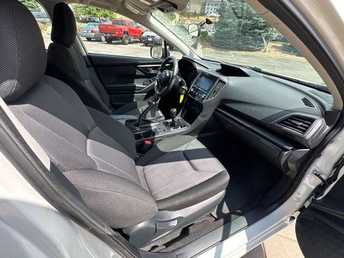 Used 2019 Subaru Impreza 2.0i AWD/4WD image 12