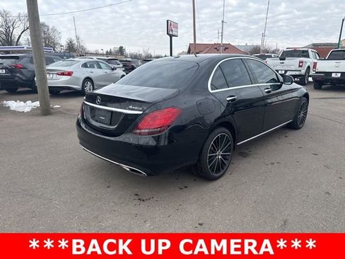 Used 2020 Mercedes-Benz C 300 4MATIC Sedan image 3