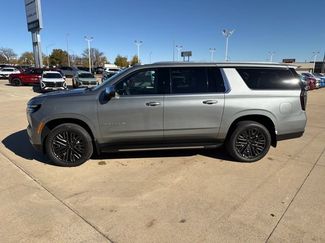 New 2026 Chevrolet Suburban Premier video 5