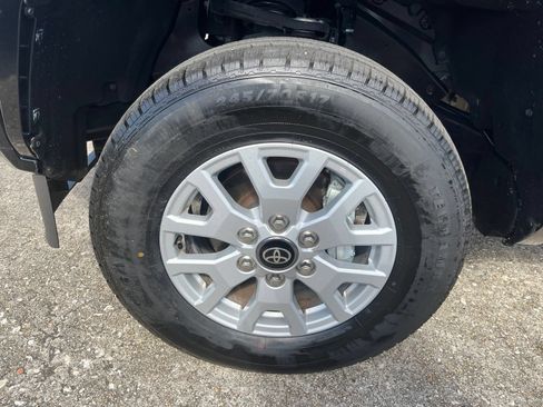 Used 2024 Toyota Tacoma SR5 RWD image 7
