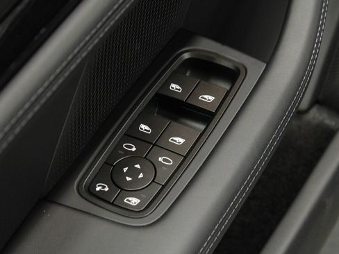 New 2026 Porsche Taycan AWD/4WD image 31