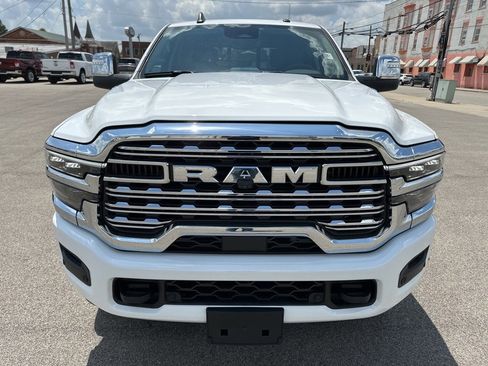 New 2025 RAM 2500 Limited image 2