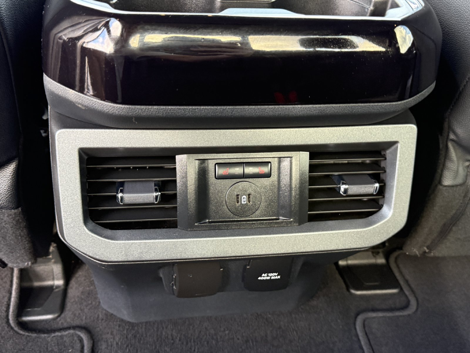 Used 2023 Ford F250 Lariat w/ Lariat Ultimate Package AWD/4WD image 24