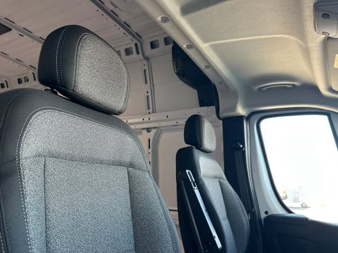 New 2026 RAM ProMaster 3500 w/ Quick Order Package 22G SLT image 17