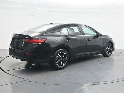 Used 2024 Nissan Sentra SV FWD image 5