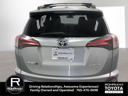 Used 2018 Toyota RAV4 Limited image 5